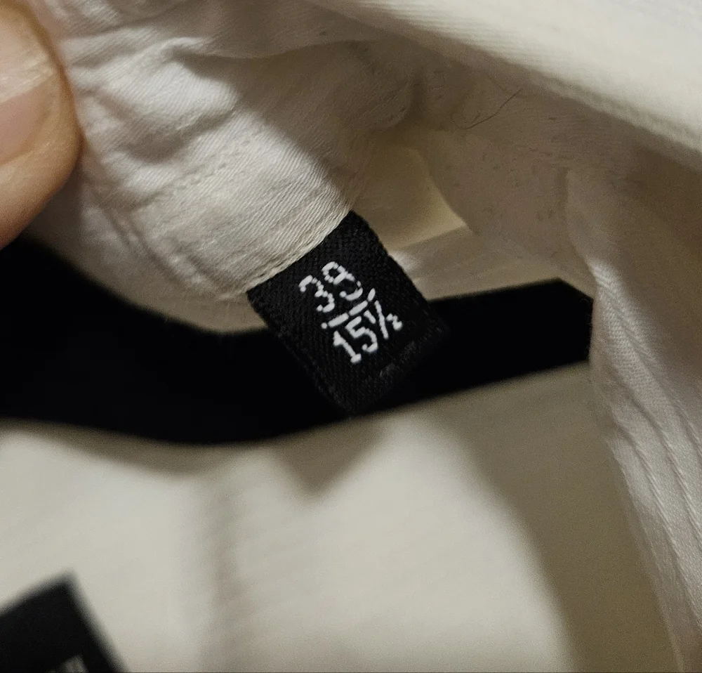 Giorgio Armani Whitr Button Down Dress Shirt Size 39 - 15 1/2 - Picture 4 of 6